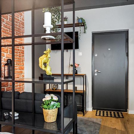 Ferienwohnung Cute Cozy Nest Old City Bukarest Exterior foto